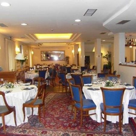 טורינו Hotel Villa Savoia מראה חיצוני תמונה