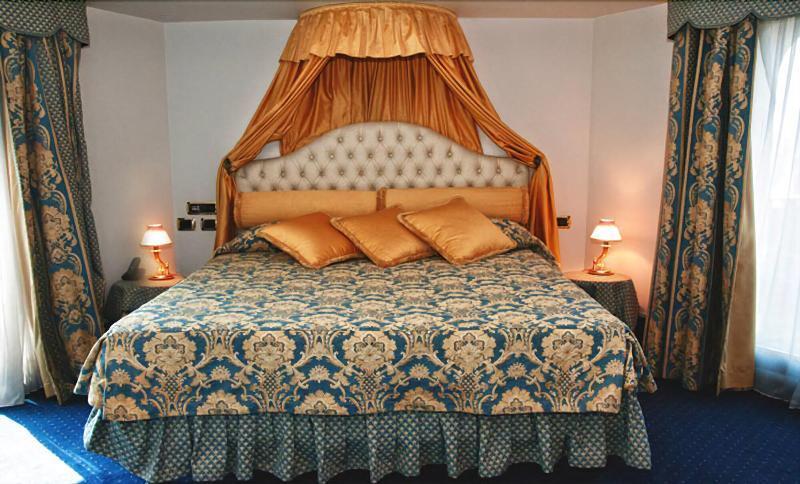 טורינו Hotel Villa Savoia מראה חיצוני תמונה