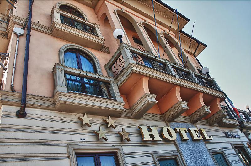 טורינו Hotel Villa Savoia מראה חיצוני תמונה