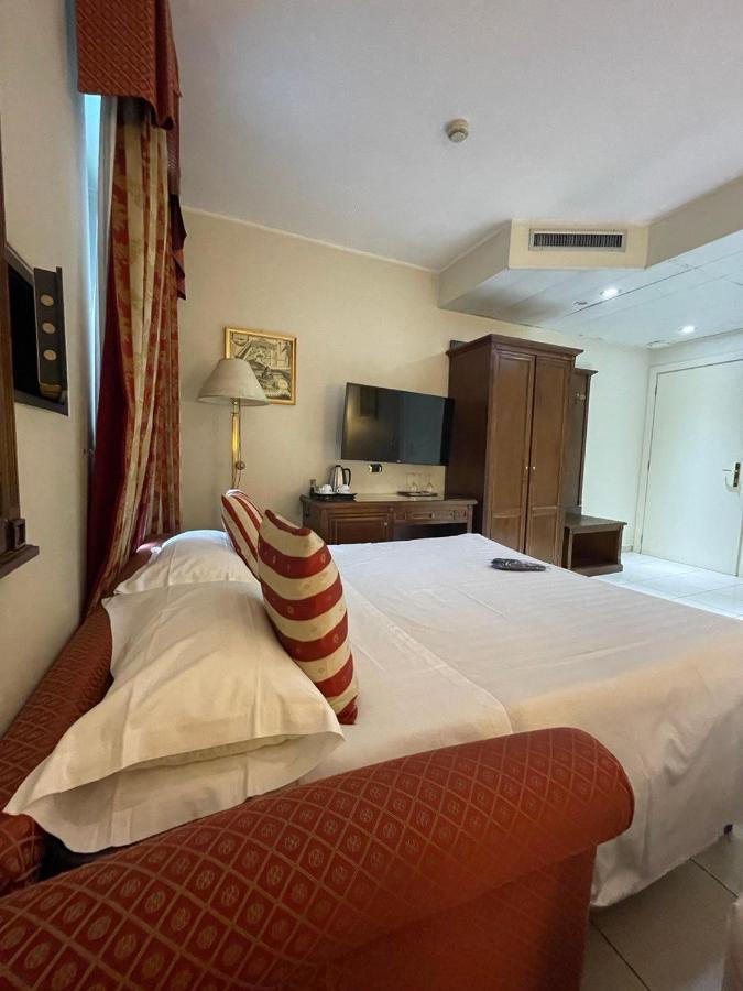 טורינו Hotel Villa Savoia מראה חיצוני תמונה