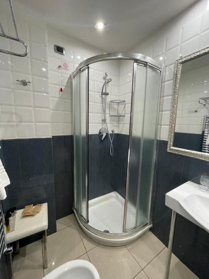 טורינו Hotel Villa Savoia מראה חיצוני תמונה