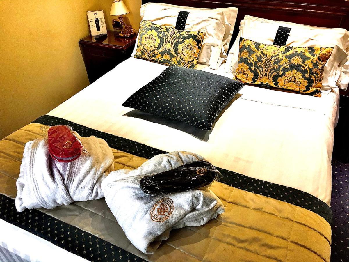 טורינו Hotel Villa Savoia מראה חיצוני תמונה